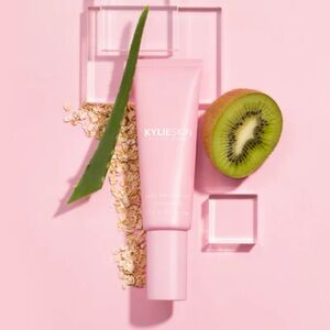 Kylie Skin | face moisturizer